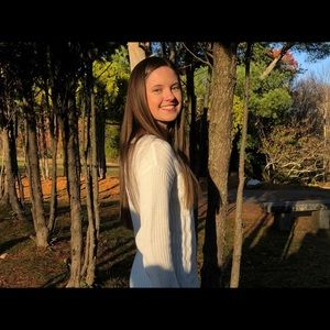 Meet your Posher, April